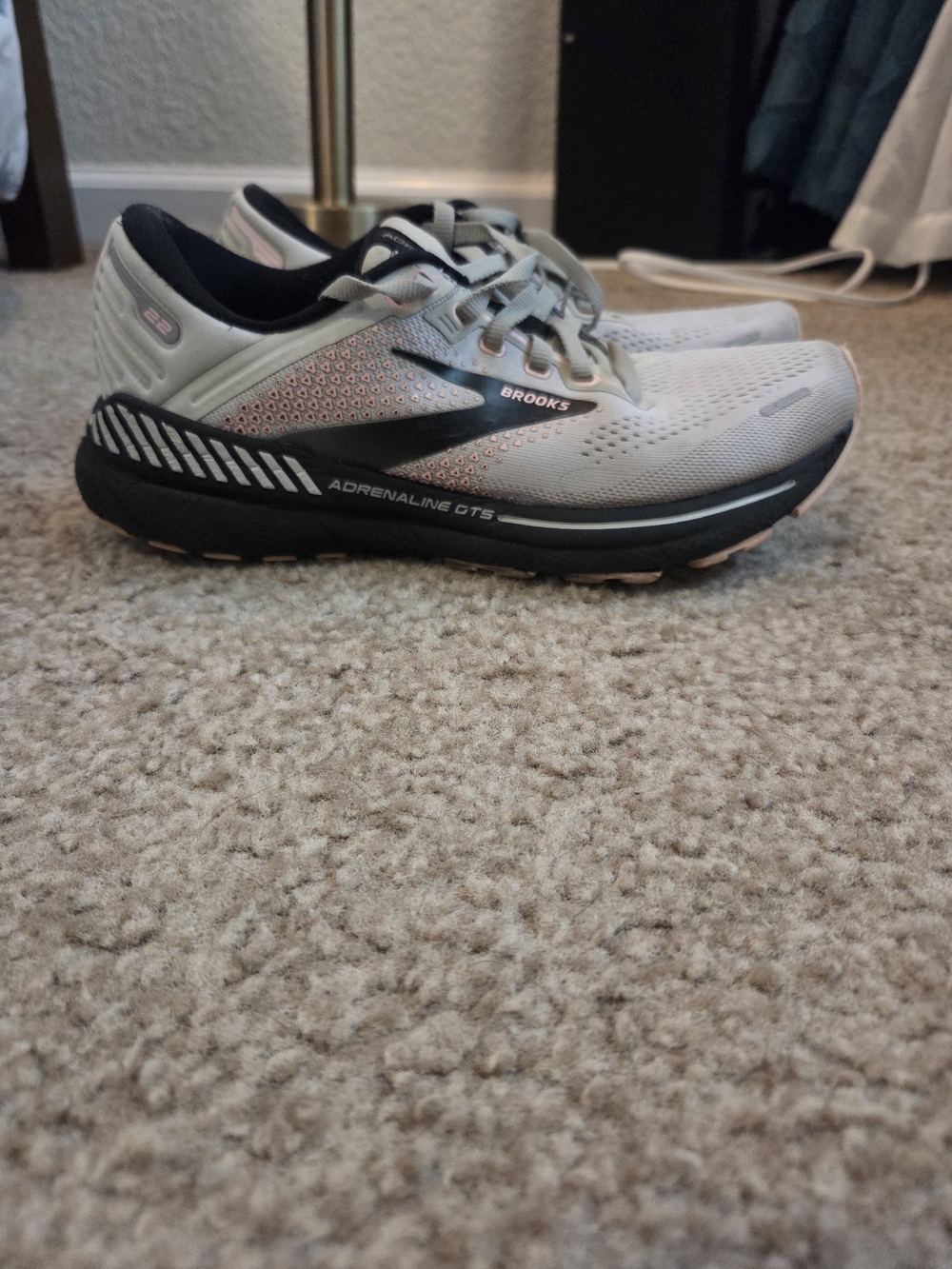 Brooks Adrenaline GTS Women's Running Shoes - Light Gray/Black